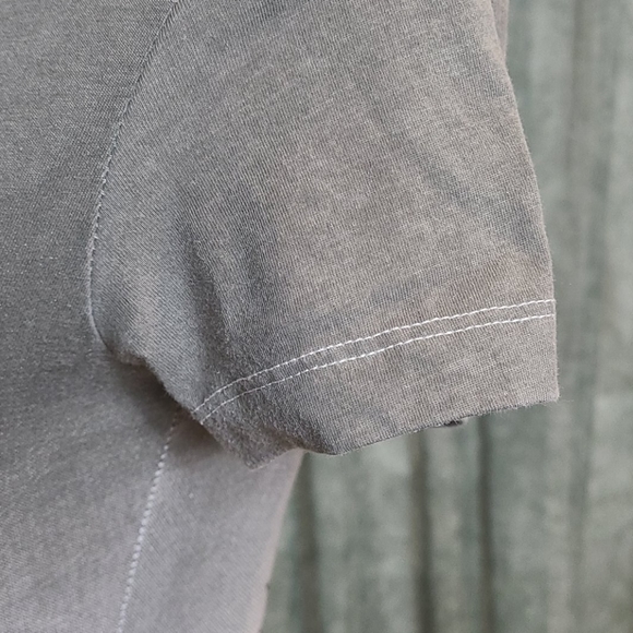 Ed Hardy extra long tee with logo and crystals Med - Picture 6 of 16